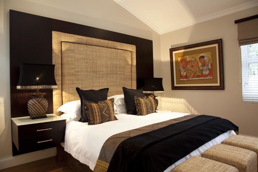 ฟอเรสต์ แมเนอร์ เกสท์เฮาส์ Hotel อัมลังงา ภายนอก รูปภาพ