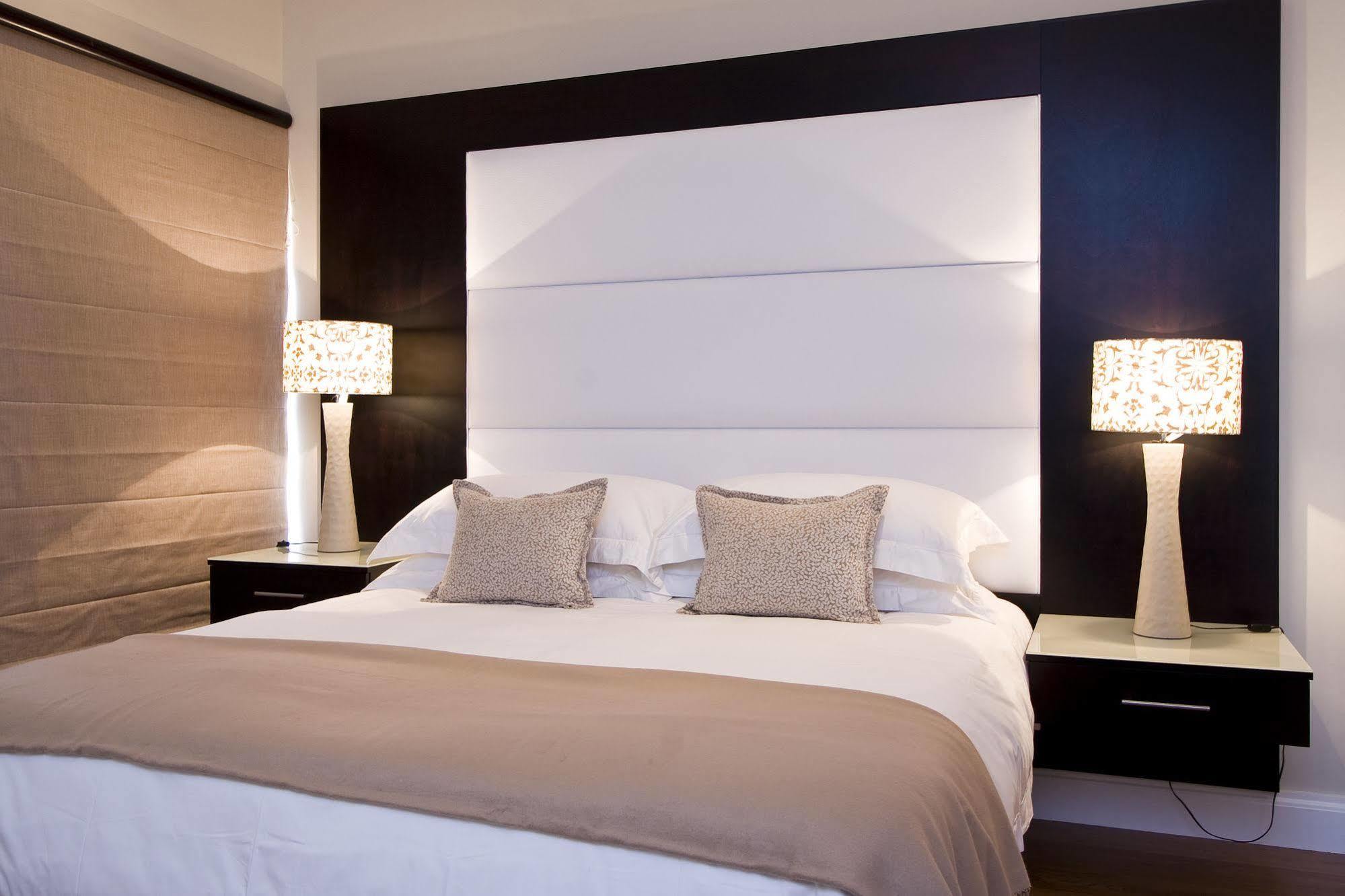 ฟอเรสต์ แมเนอร์ เกสท์เฮาส์ Hotel อัมลังงา ภายนอก รูปภาพ
